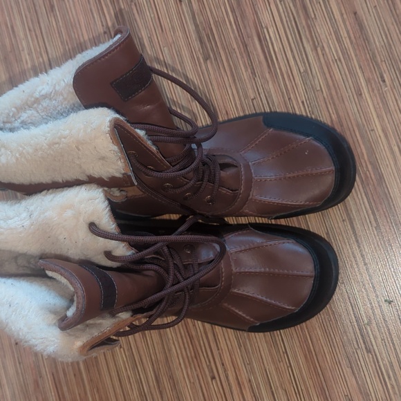 UGG MEN`S BUTTE WINTER BOOT - Picture 2 of 4